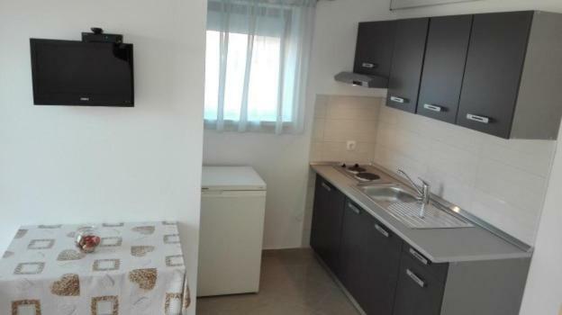 Apartman Studio - Sime 3 ซูโกชัน ภายนอก รูปภาพ